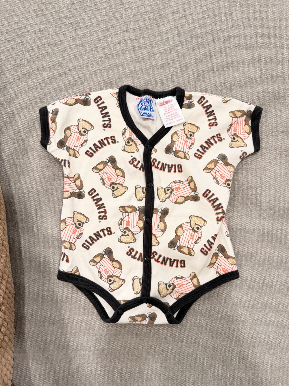 Vintage San Francisco Giants Baby Romper 3-6 Months Teddy Bear MLB Salem